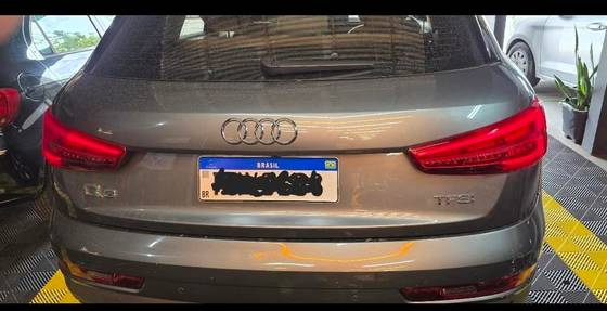 AUDI Q3 1.4 TFSI AMBITION FLEX 4P S TRONIC AUDI Q3 1.4 TFSI AMBITION FLEX 4P S TRONIC